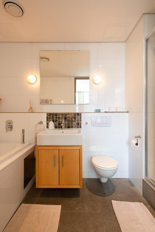 Appartement #505 Cartwright - Old World Charm